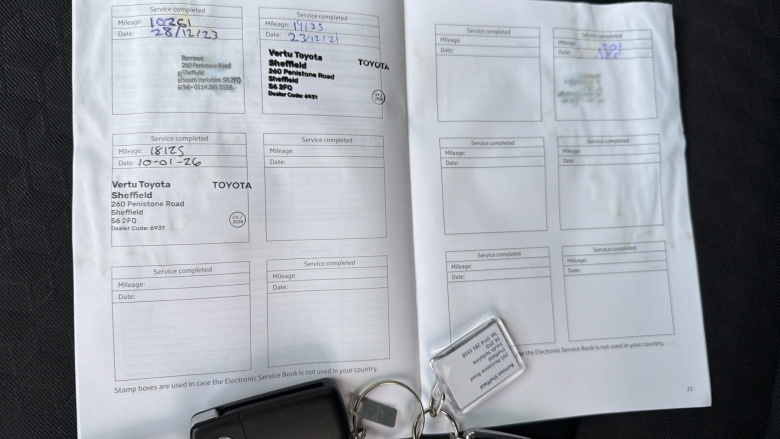 Toyota Yaris 1.5 Hybrid Design 5dr CVT Hybrid Hatchback